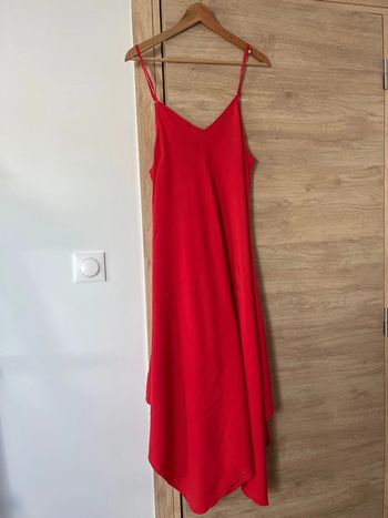 Robe rouge taille L
