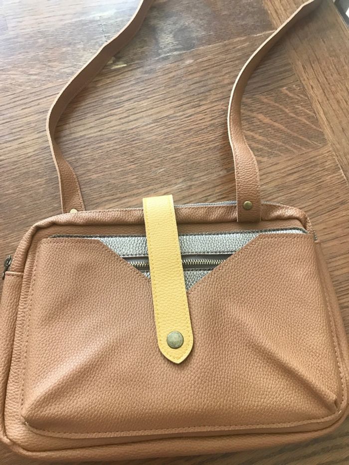 Sac à main et porte monnaie - photo numéro 7