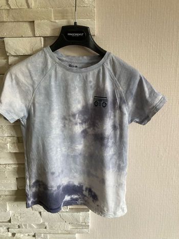 T-shirt kiabi 10 ans