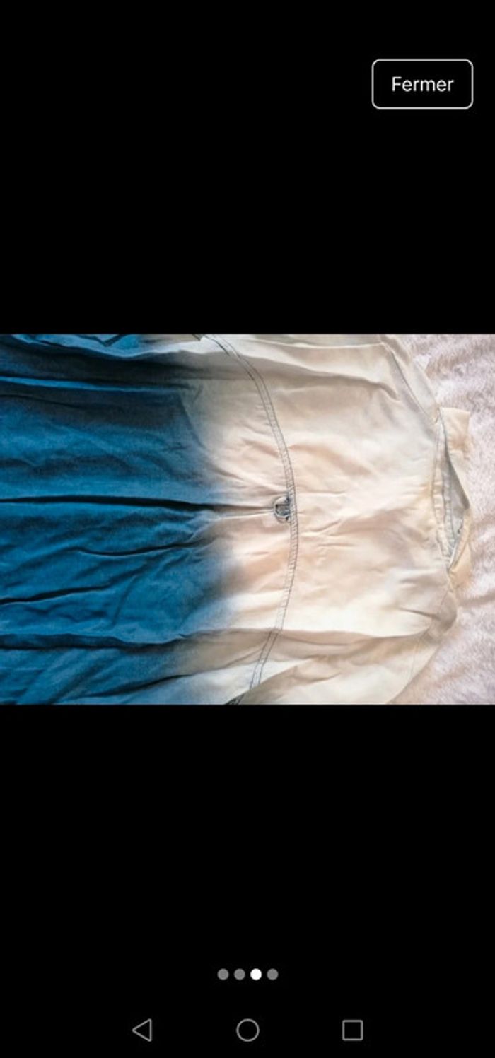 Chemise mange bleu et blanche - photo numéro 3