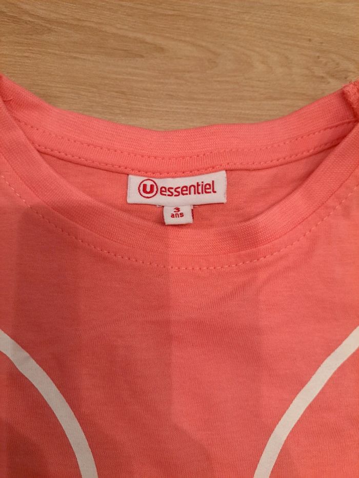 Tee shirt neuf - photo numéro 2