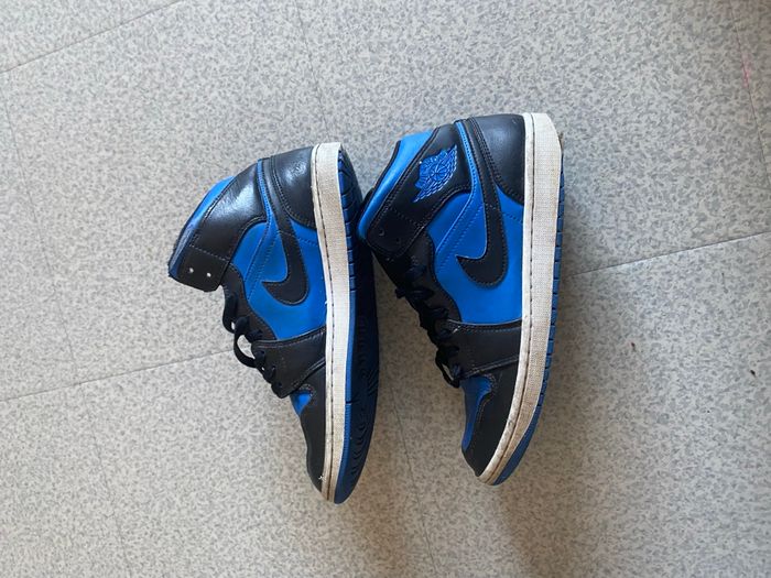 Chaussure Nike Air, Jordan bleu et noir