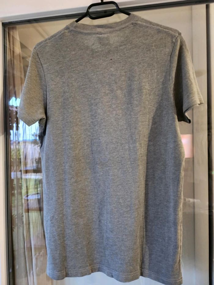 T-shirt hollister gris taille S - photo numéro 4