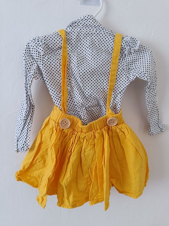 Robe salopette 9 mois - photo numéro 2