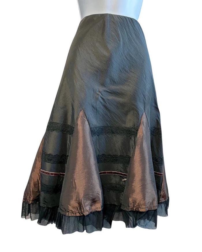 Y2K fairygrunge skirt with lace and veil detail S/M - photo numéro 2