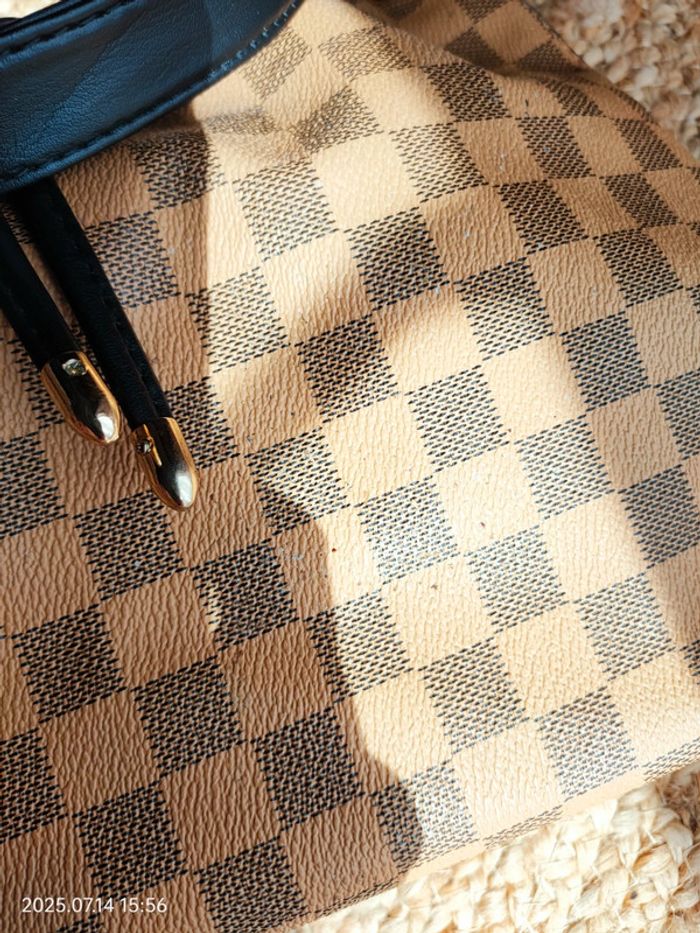 Sac à bandoulière ou main - photo numéro 2
