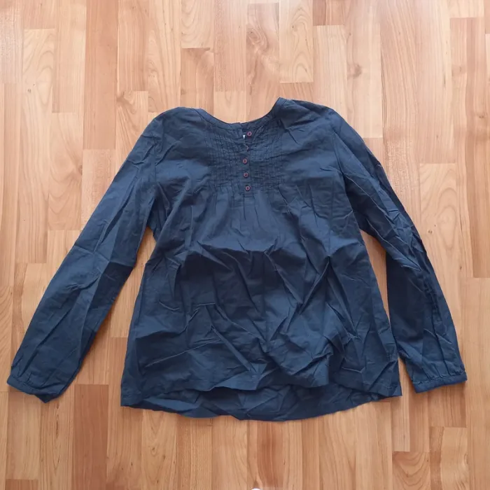 Blouse noire 14 ans - photo numéro 3