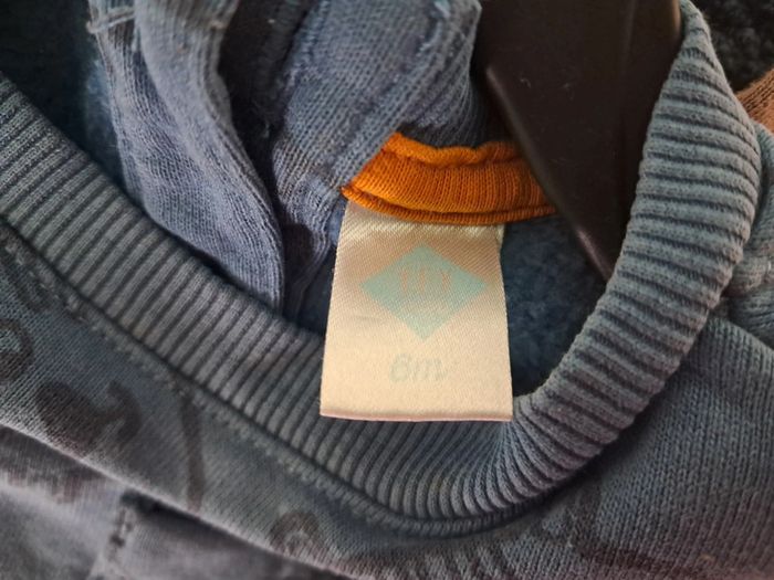 Pull 6 mois - photo numéro 2