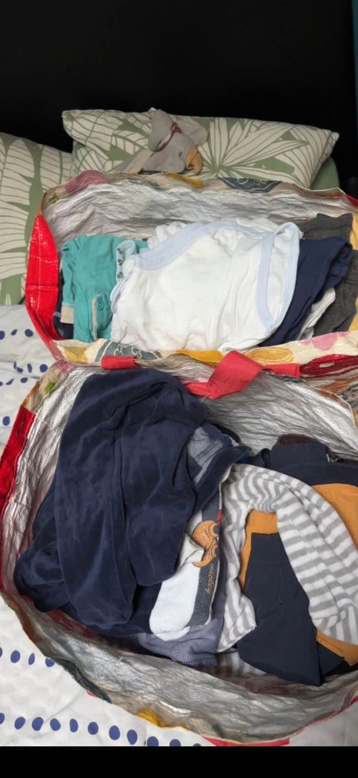 Gros lot de vêtements  2 ans - photo numéro 2