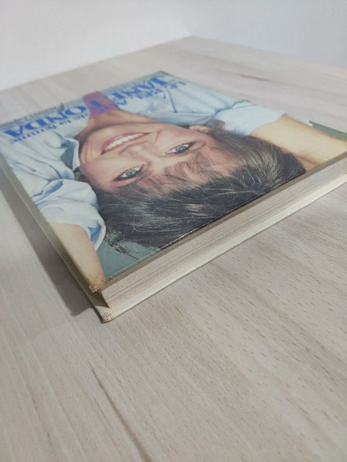 Livre le bel âge de la femme de Jane Fonda et sa méthode de gymnastique harmonie - photo numéro 4