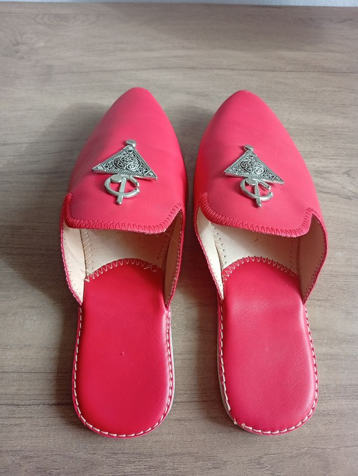 Babouches neuves taille 38 - photo numéro 2