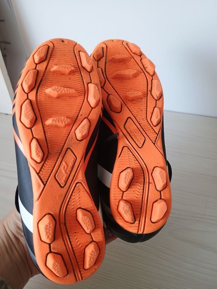 Chaussures de foot enfant pro touch pointure 28 - photo numéro 3