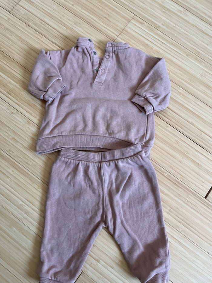 Ensemble jogging - photo numéro 4