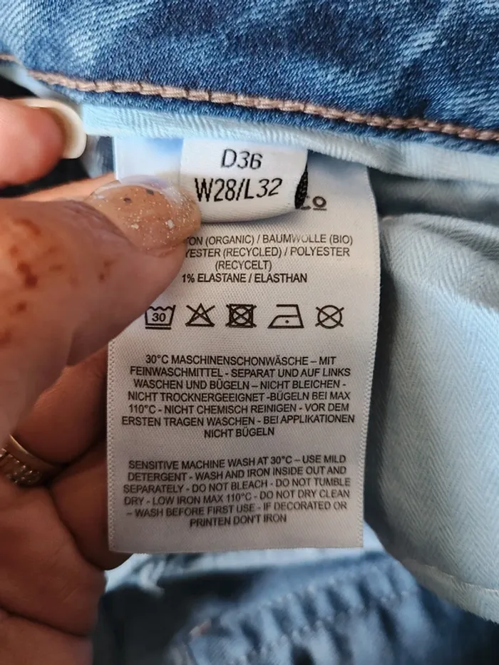 Jean Blue Fire Co - Taille Haute avec Ceinture & Finition Effilée - photo numéro 4