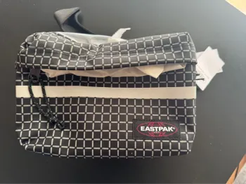 Eastpak Aman Bike Sacoche Vélo Avec Bandoulière Bâche Armée