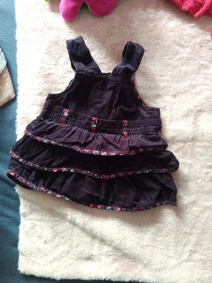 Gilet et robe 1 mois - photo numéro 6
