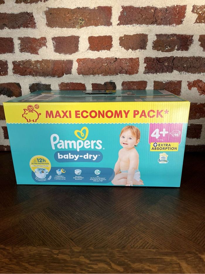 Pampers baby dry taille 4+ couches