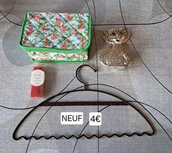 Lot présentoirs à bijoux NEUFS pour boucles d'oreilles
