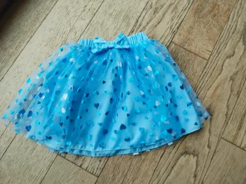 Magnifique jupe neuve 6 ans