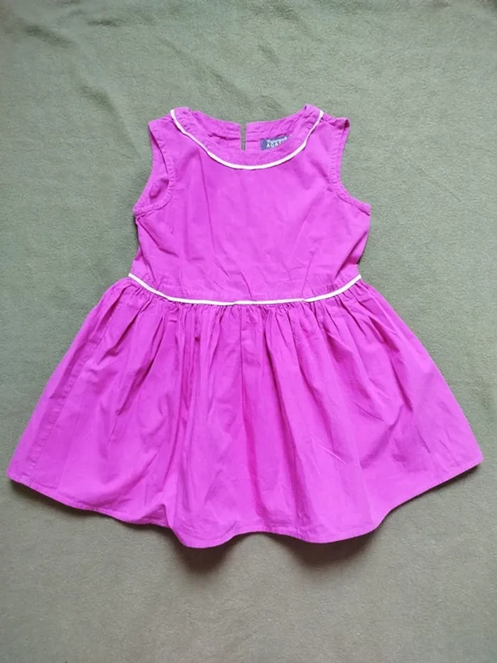 Lot 3 robes 4ans - photo numéro 2