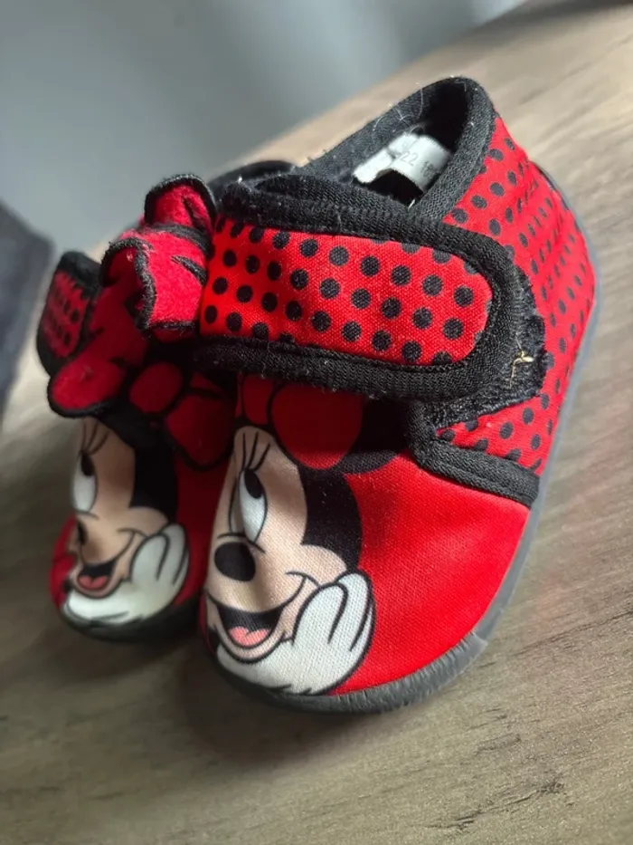 Pantoufles Minnie - photo numéro 3