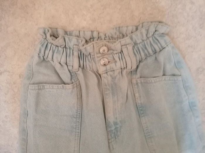 Jeans bleu ciel cintrée - photo numéro 3