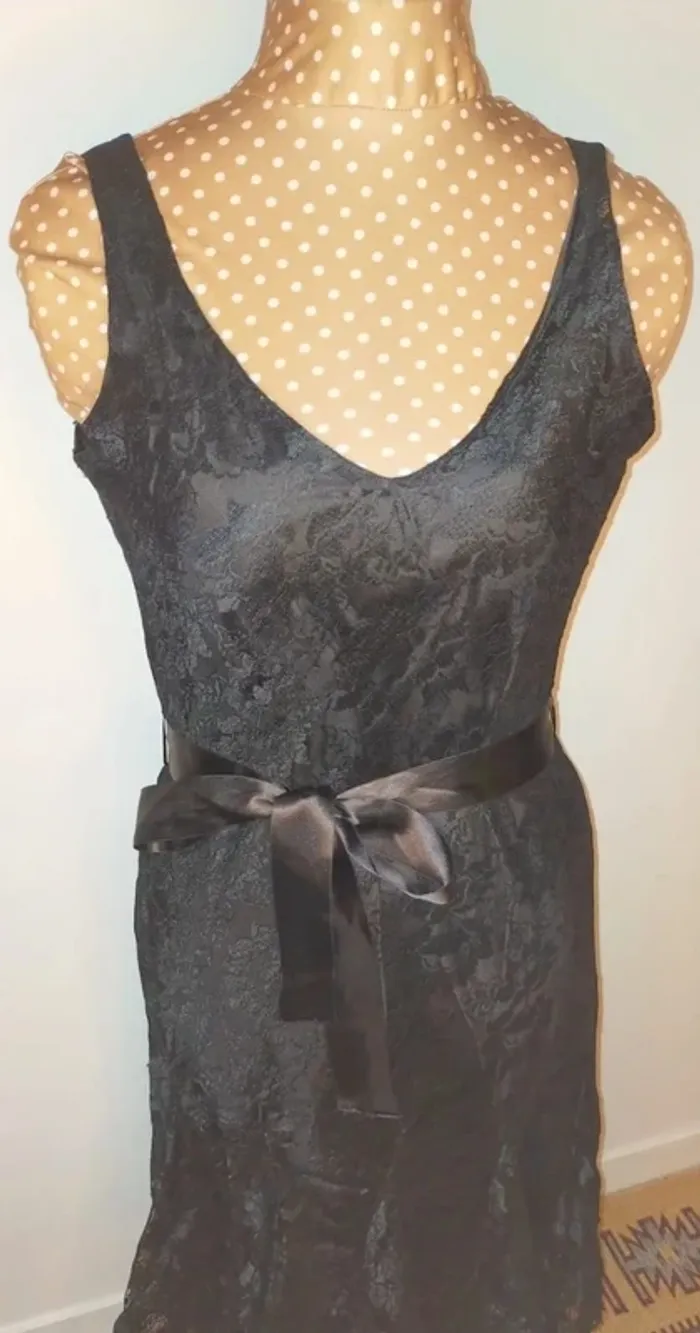 Robe dentelle noire femme, taille S - photo numéro 2