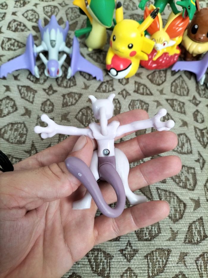 Lot de figurines Pokémon - photo numéro 8