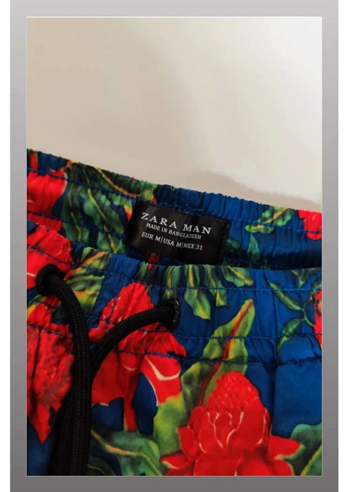 Short de bain bleu avec perroquets et feuillage Zara Man Taille M - photo numéro 2