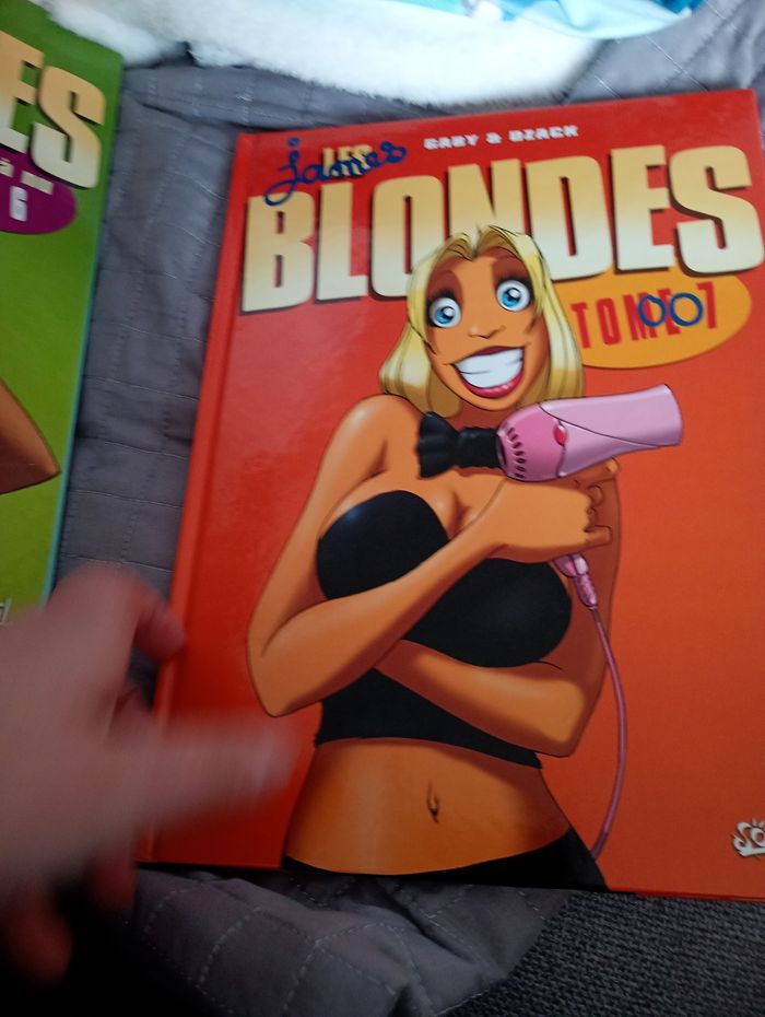 Les blondes bds - photo numéro 6