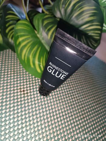 🔸Gros tube de Rhinestone Glue, Neuf🔸