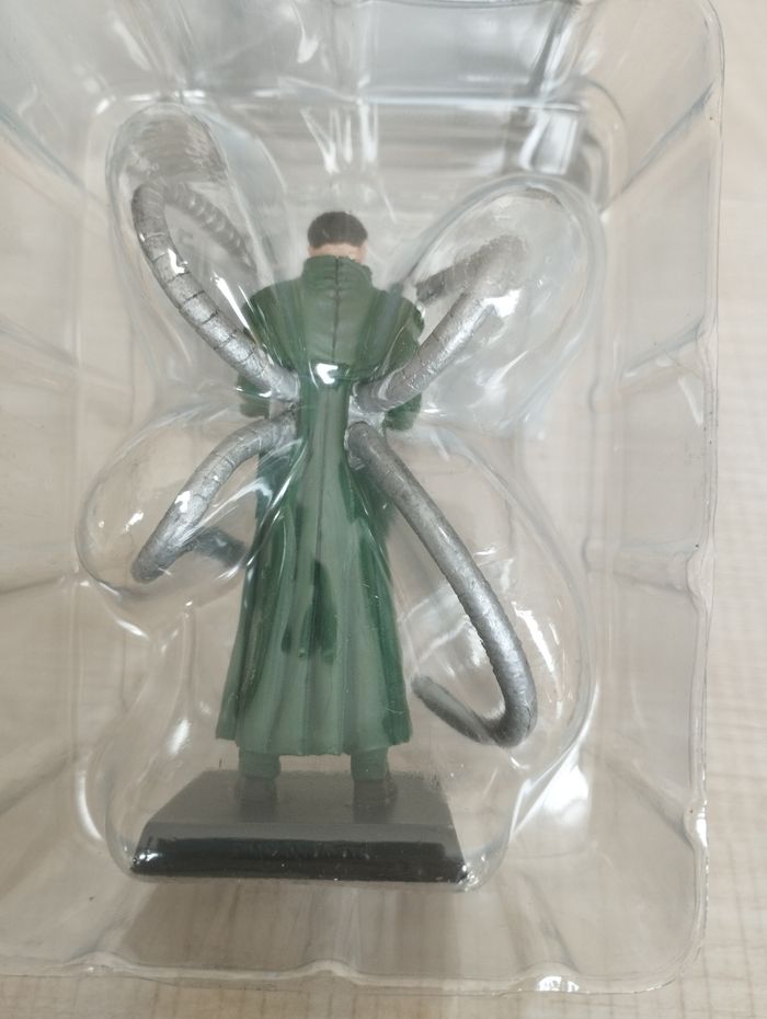 Figurine Marvel docteur Octopus en plomb - photo numéro 3