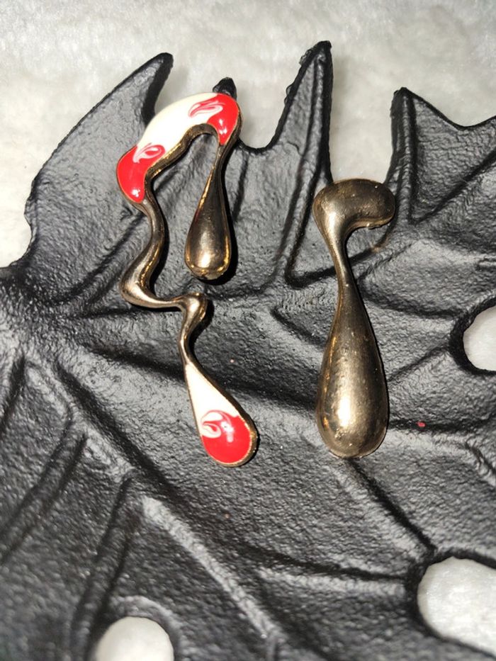 Boucles asymetriques bi colores - photo numéro 5