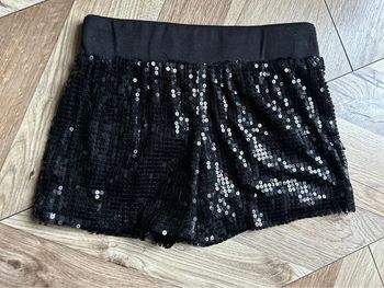 Short à sequins