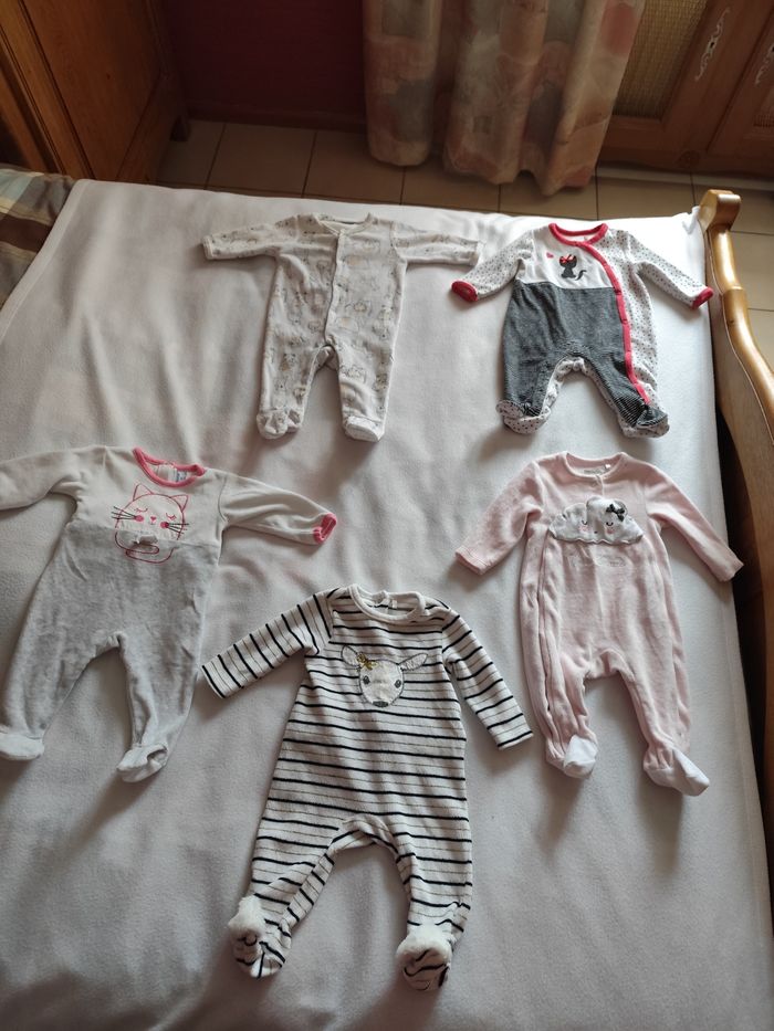 Lot de 5 pyjams 3 mois