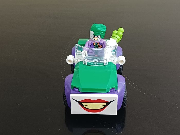 LEGO Dc Super Heroes Batman référence 76272 - photo numéro 7