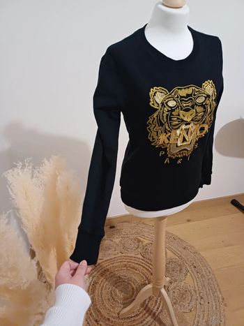 Pull noir chaud à imprimé Tigre Kenzo taille S 36