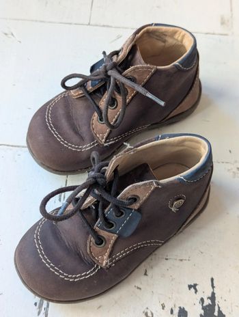 Chaussures montantes en cuir marron André – Taille 23