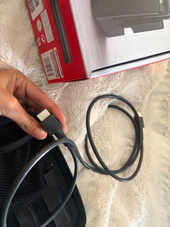 Nintendo Switch 32 Go - photo numéro 4