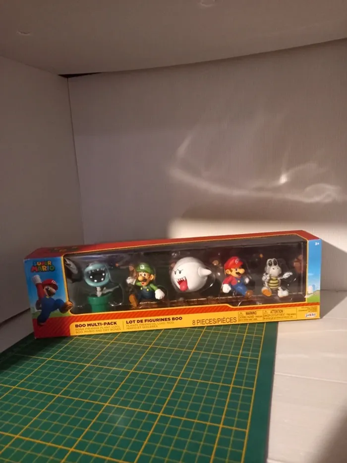 Jakks pacific figurines mario boo