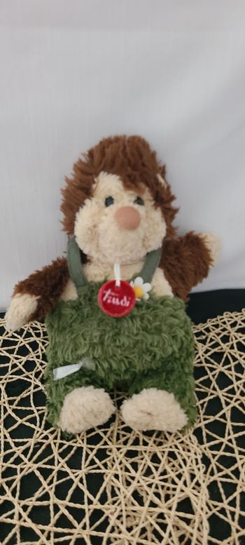 TRUDI ITALIE HÉRISSON HERBE SALOPETTE BONNET PELUCHE