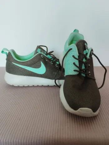 Baskets Nike rosherun print