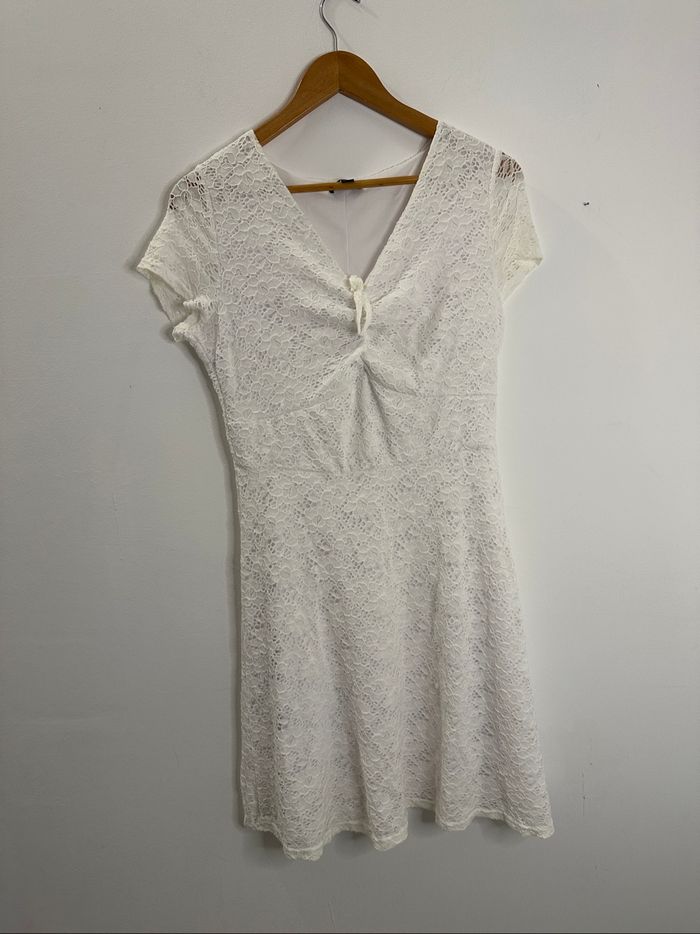 Robe blanche Kiabi taille L peu portée - photo numéro 2