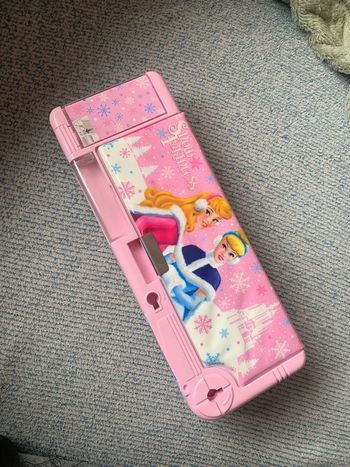 Boîte à secrets /bijoux/crayons avec clés / Disney Princesse des neiges