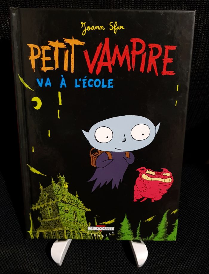 BD Petit Vampire va à l'école - Quick - Johann Sfar - Delcourt