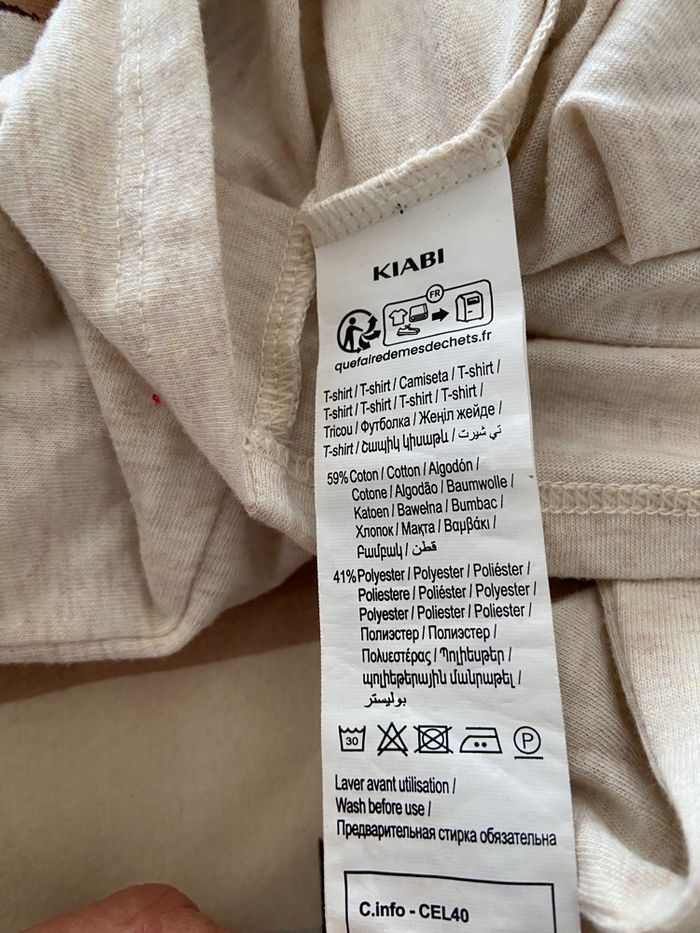 Tee Shirt Noël manches longues Kiabi taille 18 mois - photo numéro 6