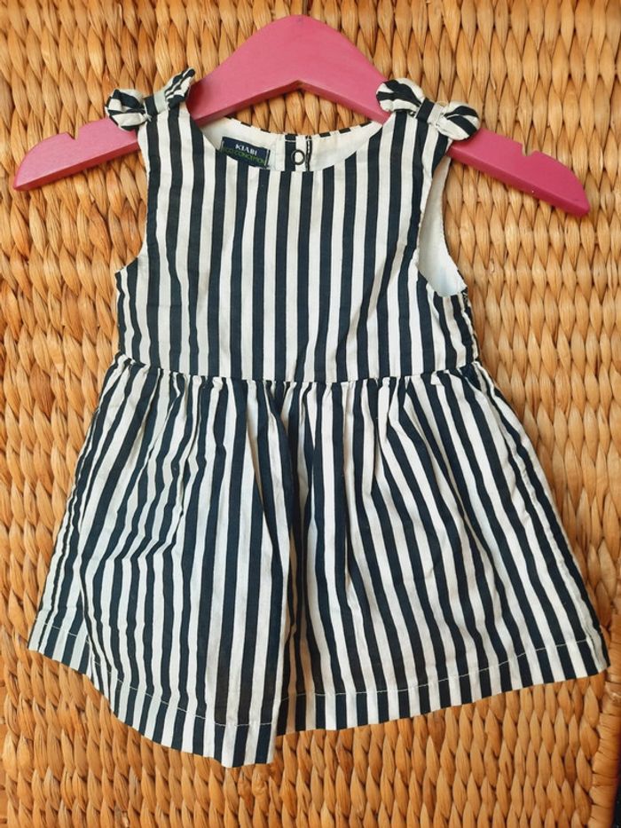 Robe kiabi bébé 3 mois
