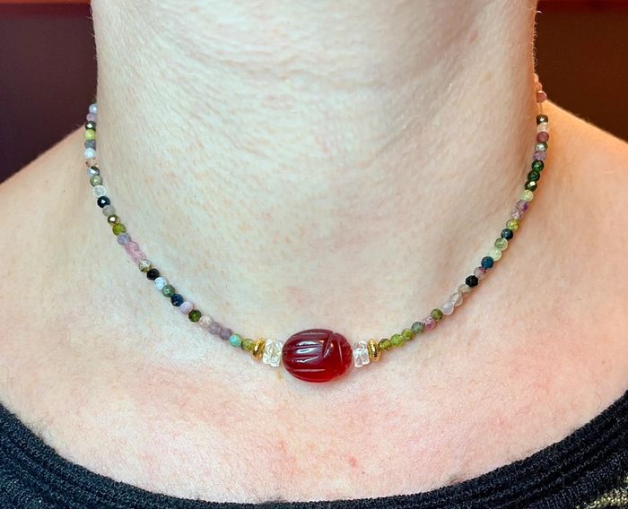 Collier amulette scarabée Grenat, Tourmalines et Cristal de Roche - photo numéro 7