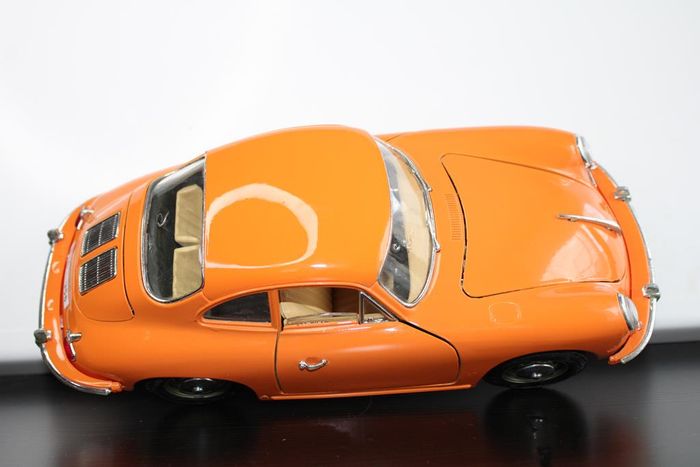 Bburago Porsche 356 B - photo numéro 9