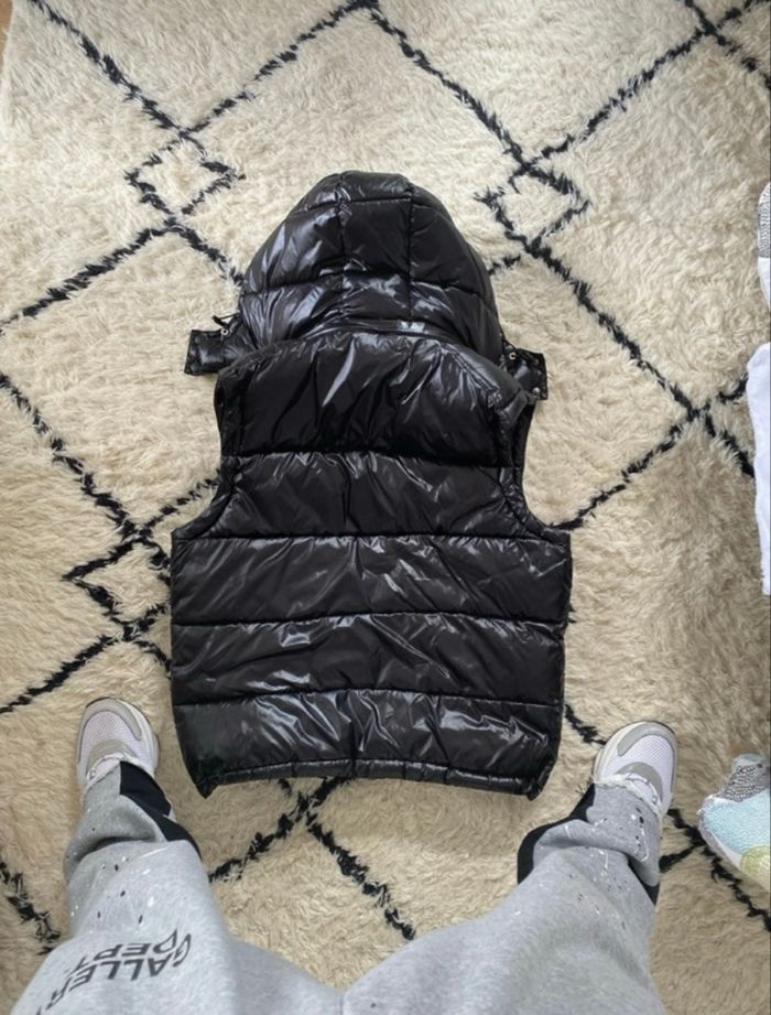 Doudoune Moncler - photo numéro 2